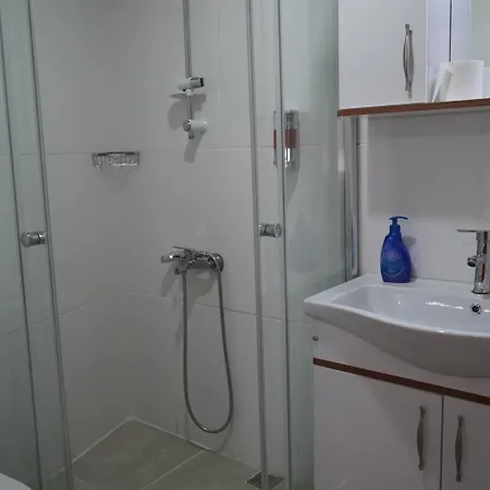 Hotel Ihva Pier Loti 3*