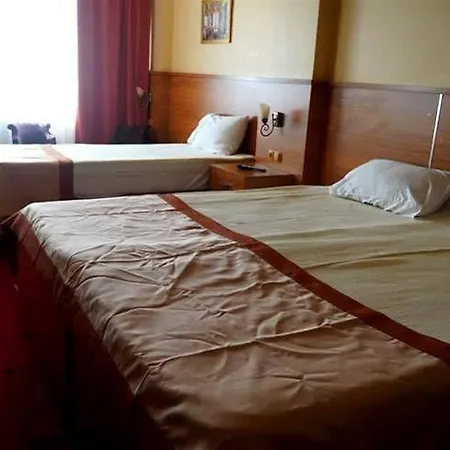 Hotel Ihva Pier Loti 3*