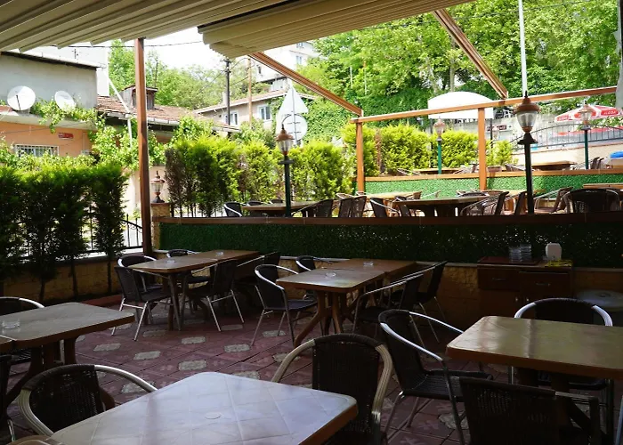 מלון Ihva Pier Loti 3*